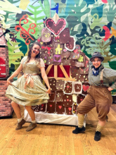 Leonie Endriß als Gretel, Julia Fromm als Hänsel